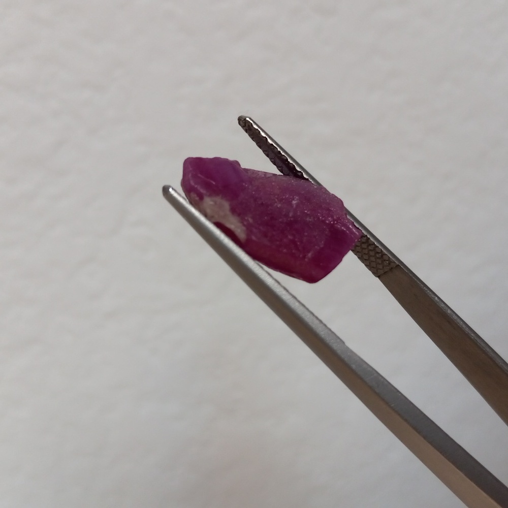 Kenyan Ruby Rough 19cts. - image 4